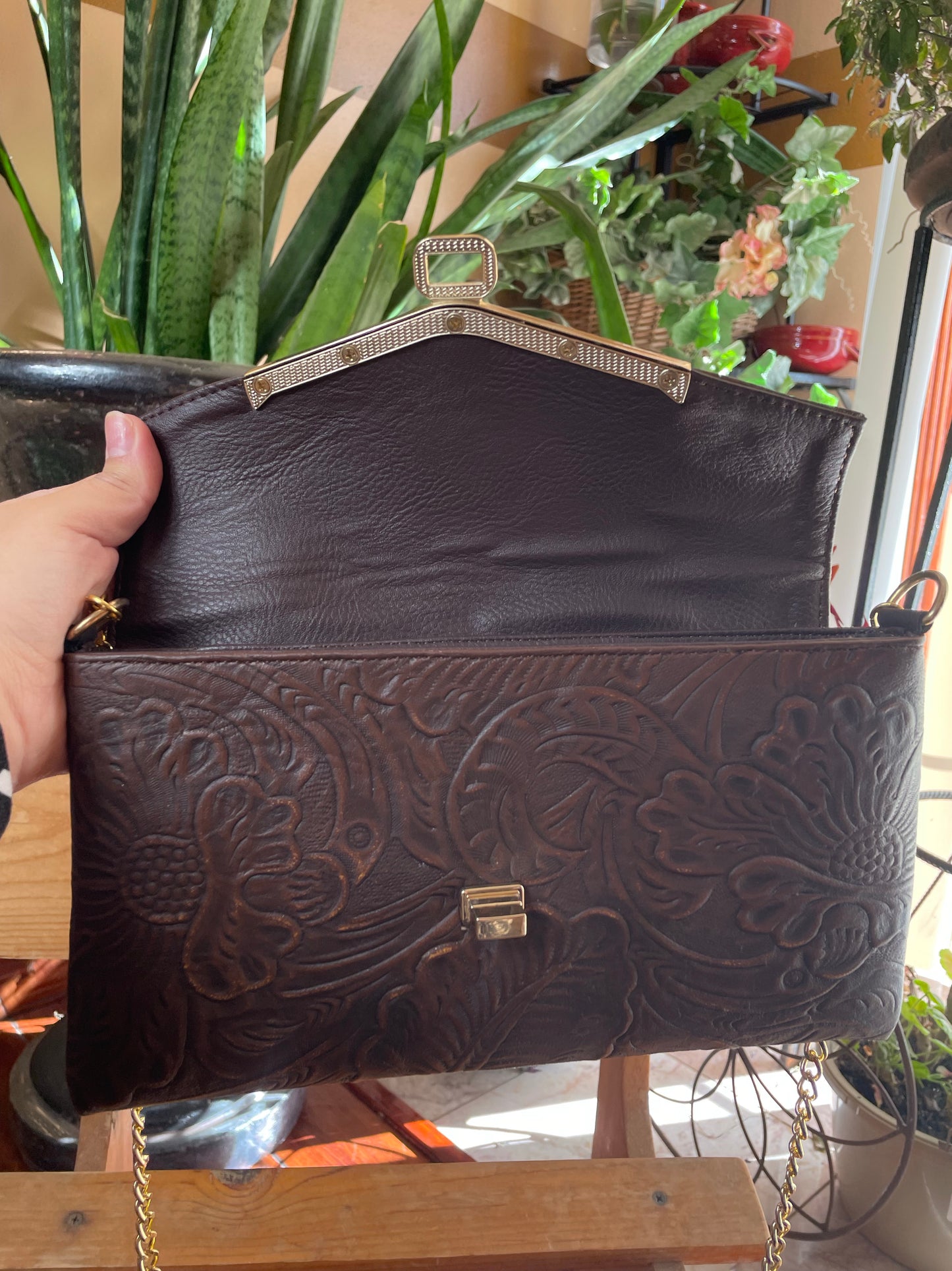 Lucia Clutch Bag Brown