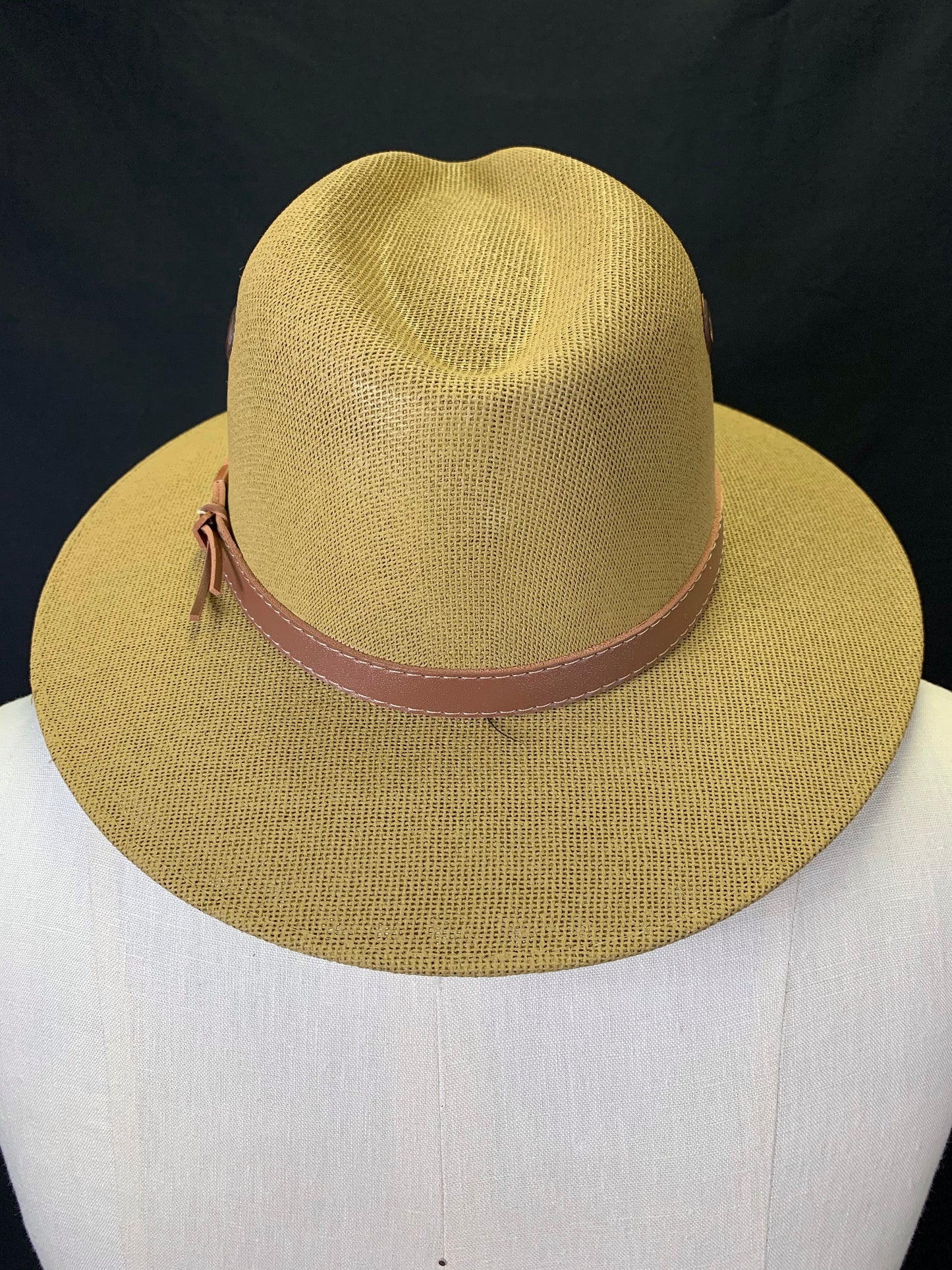 Sombrero Mexicano Con Banda de Piel Café, Mexican Hat with Brown Leather Band