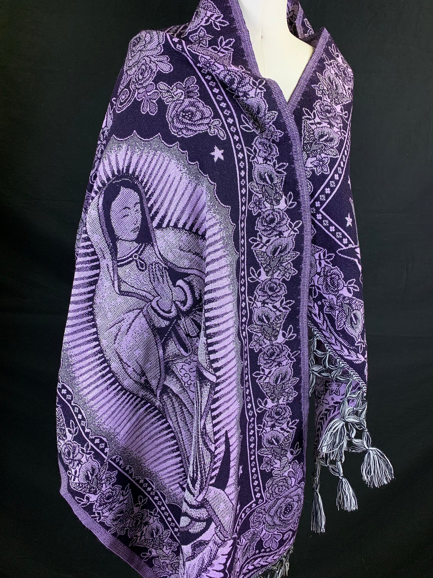 Reboso Virgen de Guadalupe. Shawl Virgen De Guadalupe