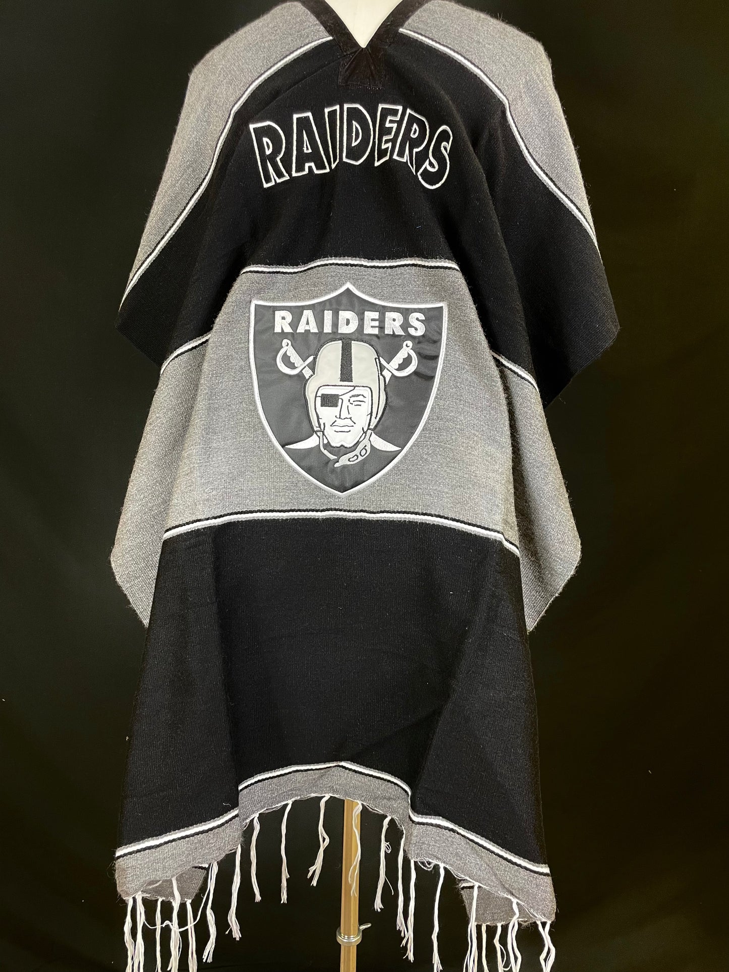 Raiders NFL Poncho