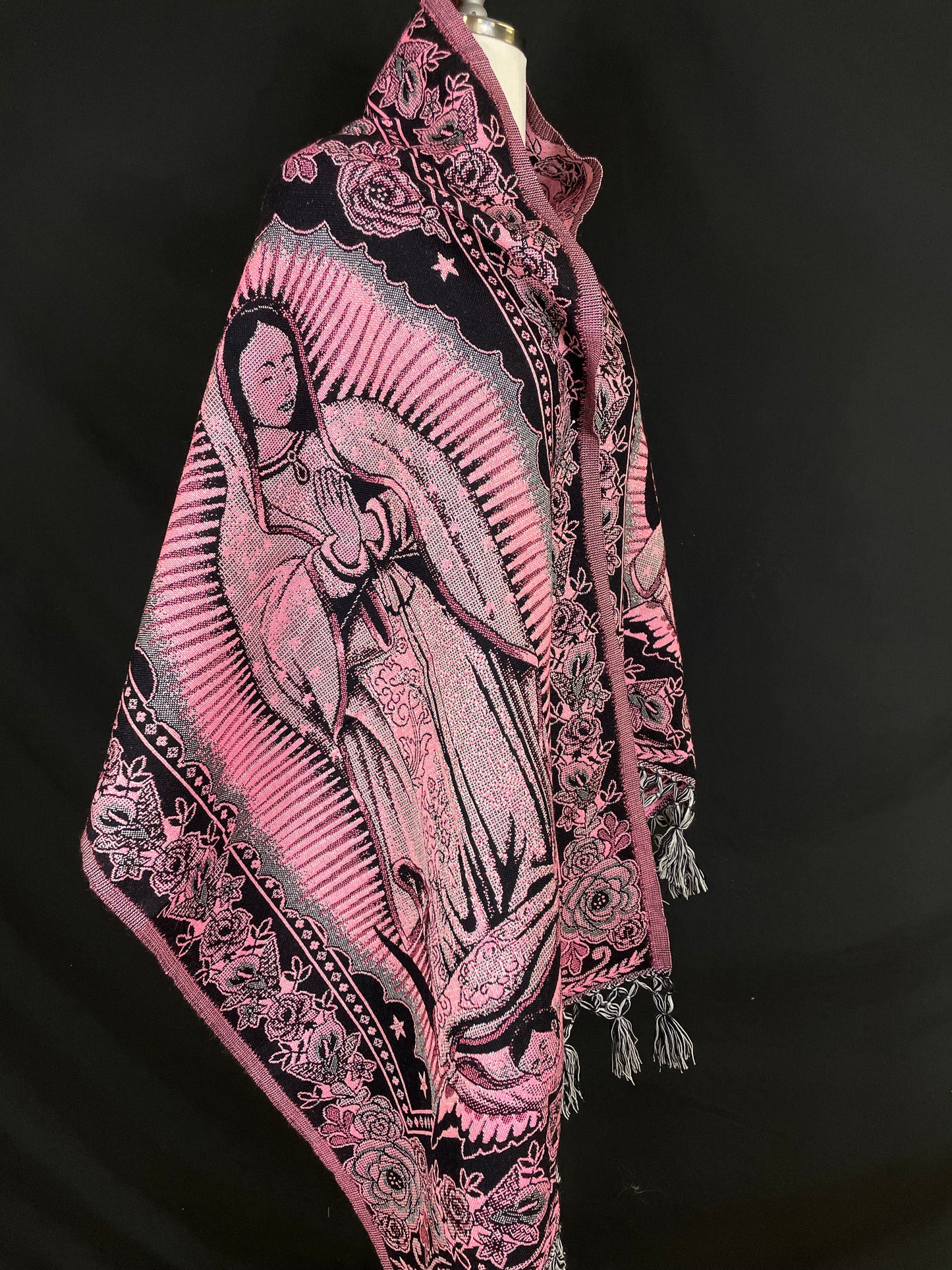 Reboso Virgen de Guadalupe. Shawl Virgen De Guadalupe