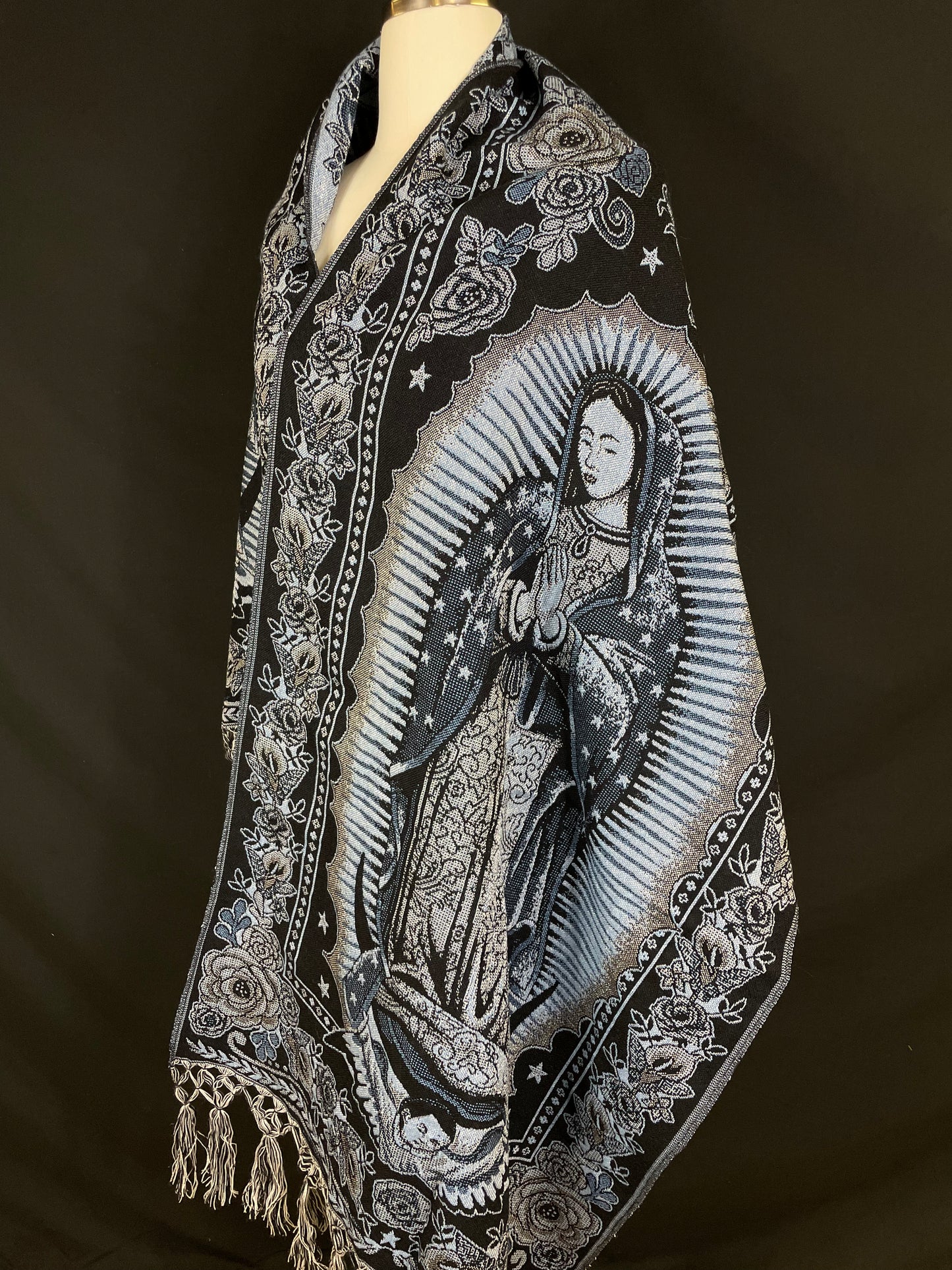 Reboso Virgen de Guadalupe. Shawl Virgen De Guadalupe